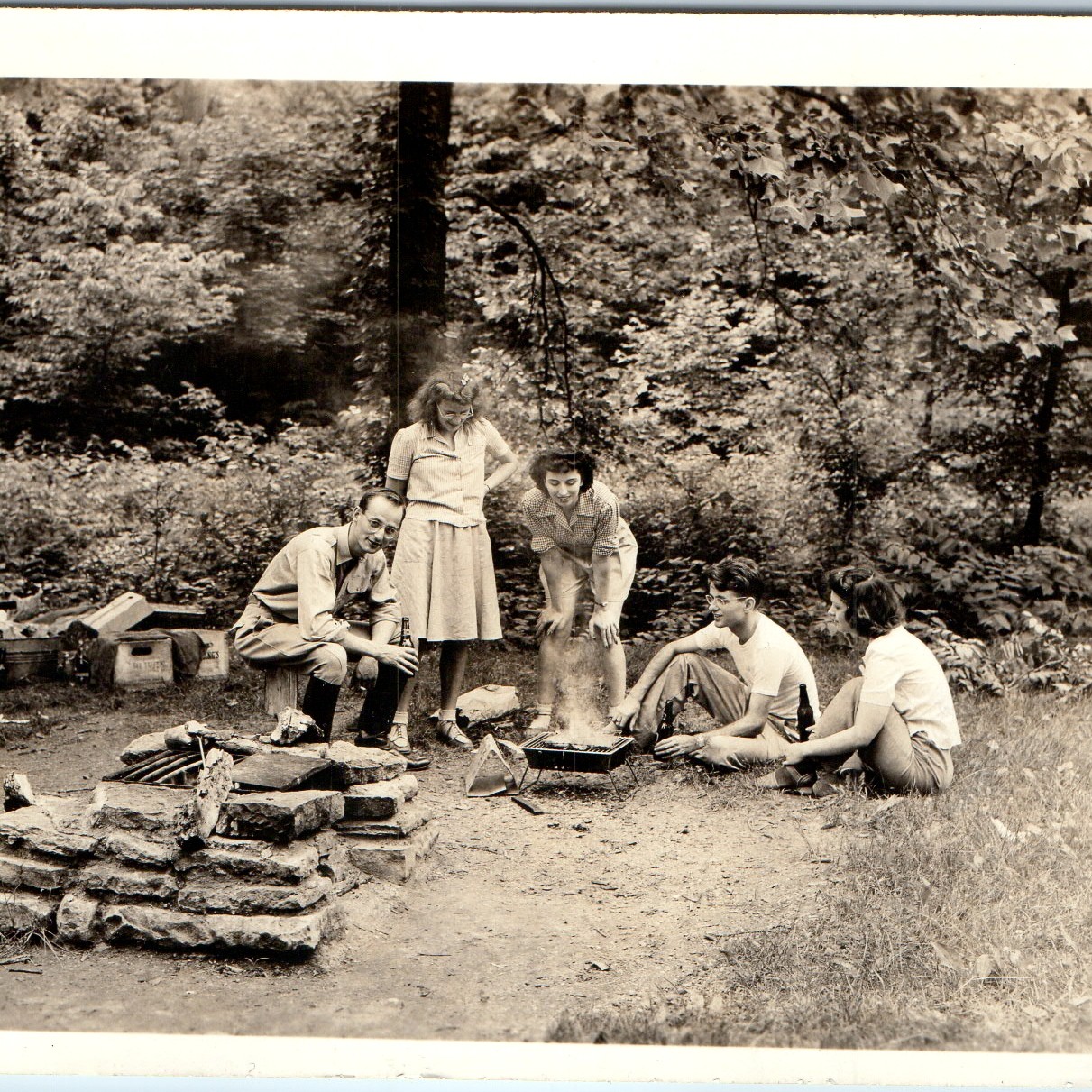 c1940s Camping Picnic BBQ Campfire 5\