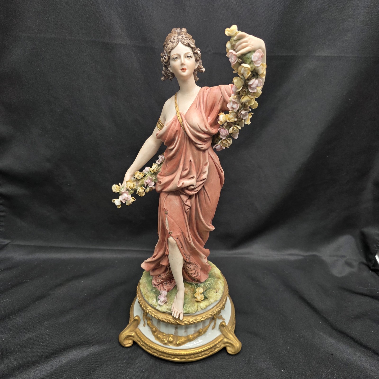 Vintage Tiche Tosca Capodimonte Porcelain Lady Flower Garland Figurine 13.5\