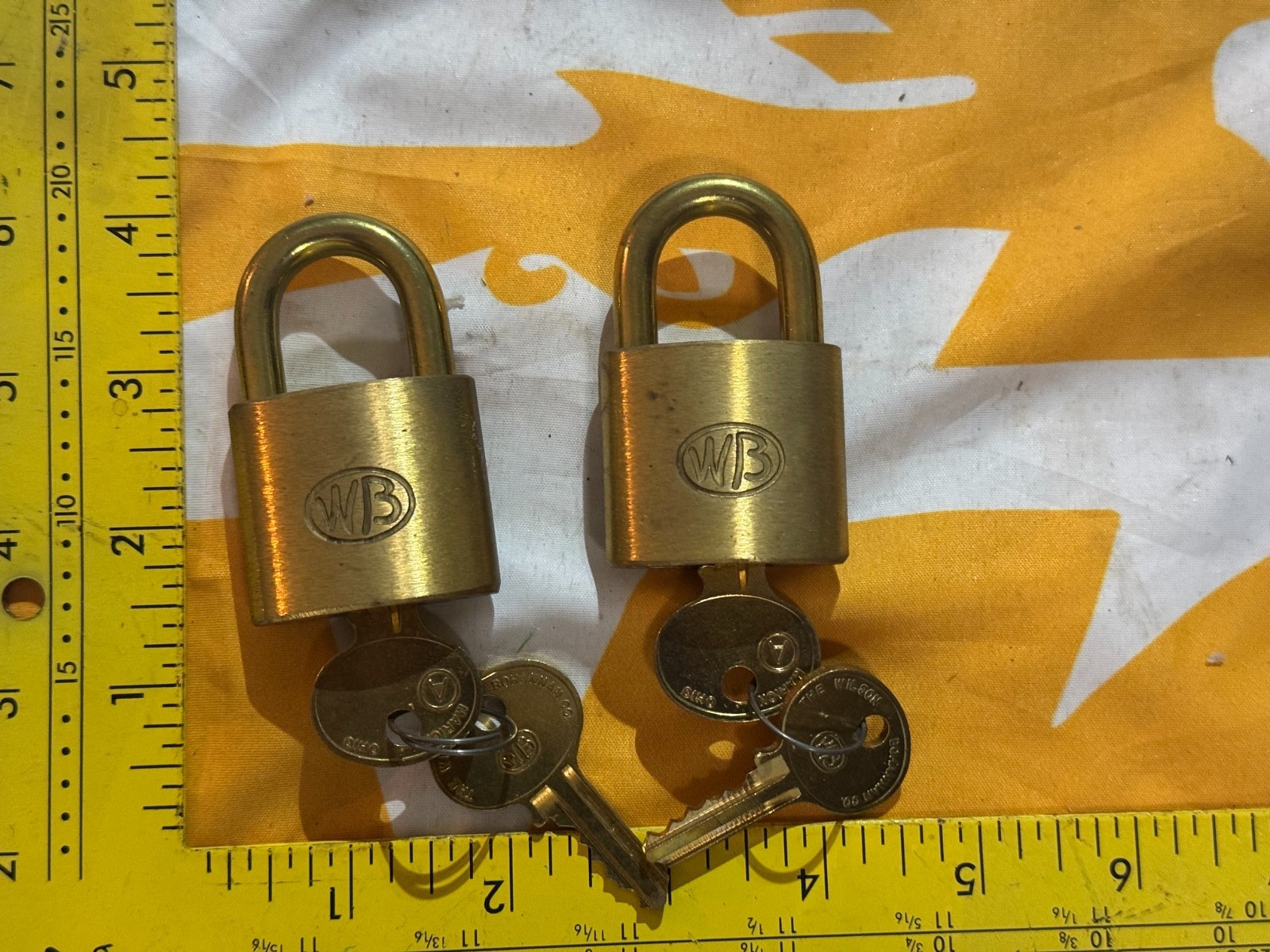 New  Pair of Wilson Bohannan WB Padlock Brass Lock Heavy Duty w/ 2 KEYS