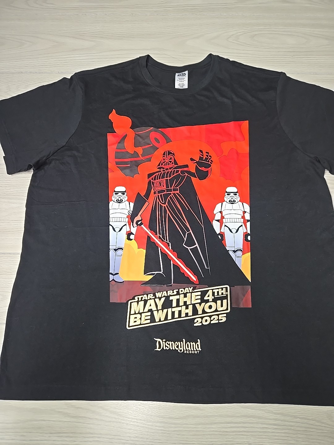 Disneyland 2025 Star Wars May the 4th Be With You T-Shirt Adult 3XL Star Wars
