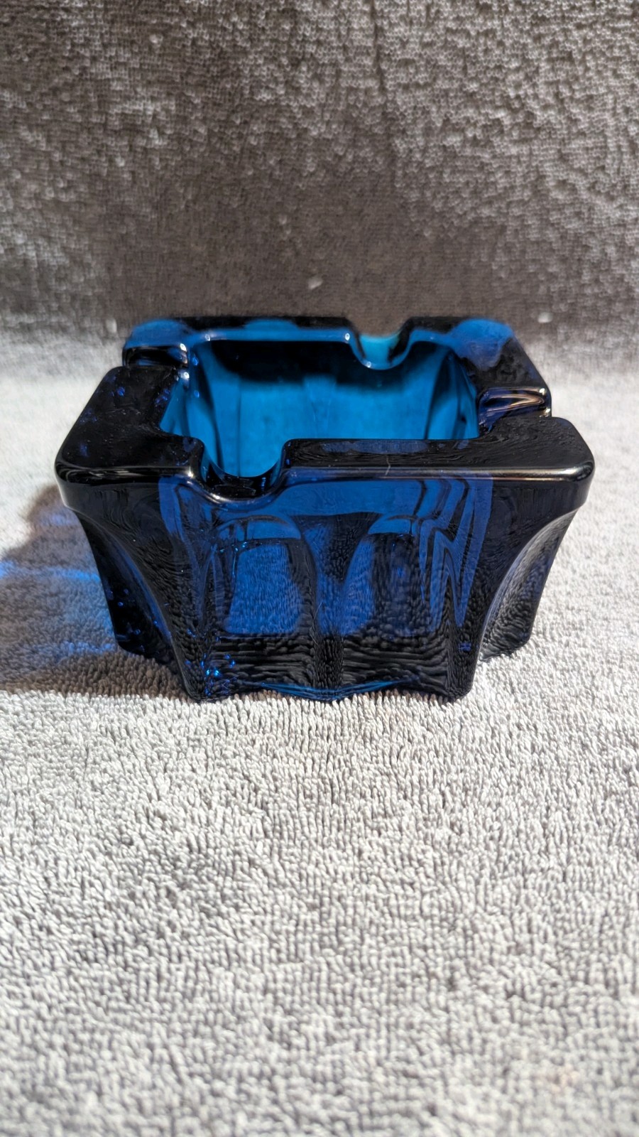 Vintage Cobalt Blue Art Glass Square Ashtray Heavy MCM 5\