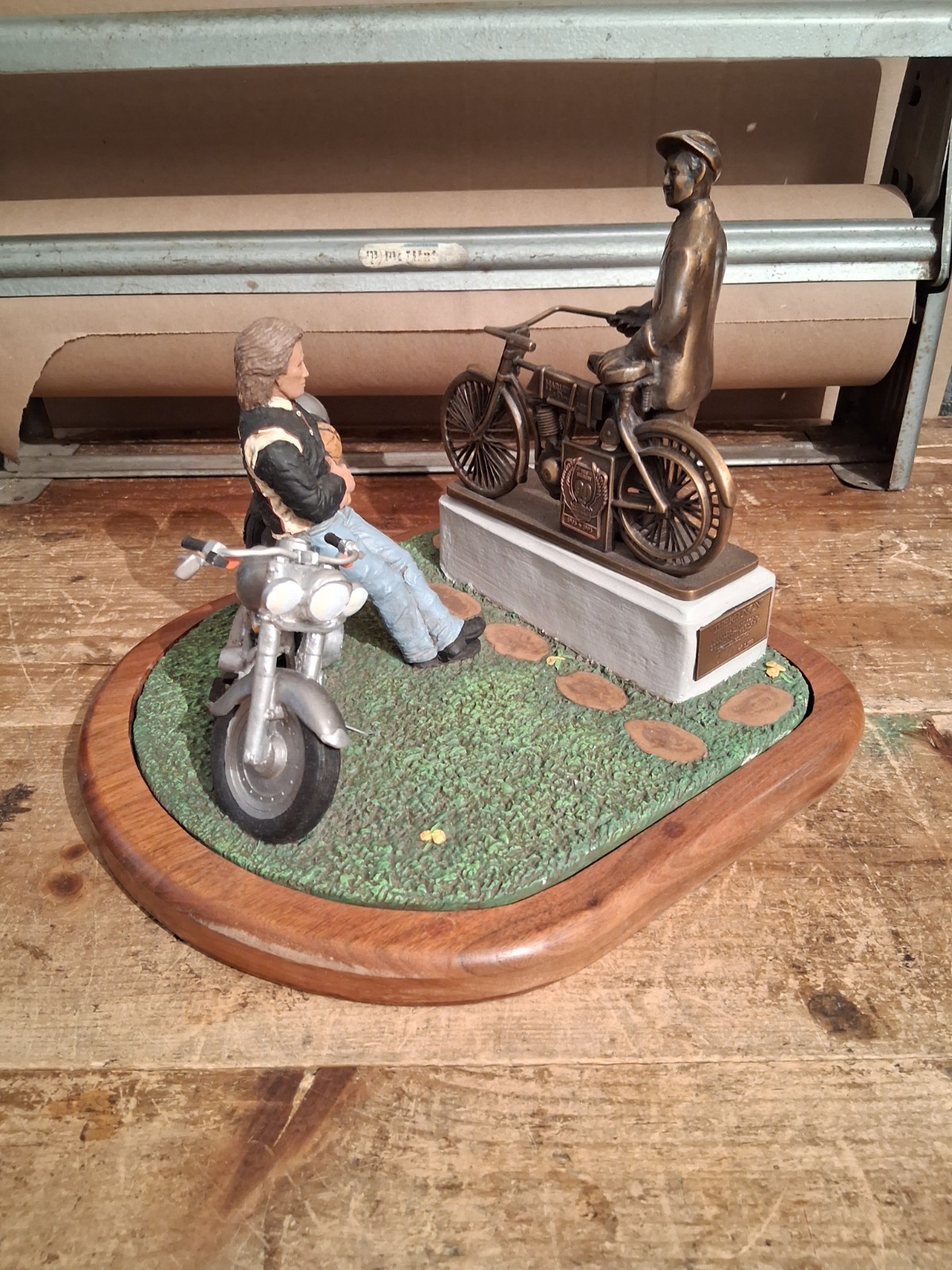 Harley Davidson The Reunion Figure Statue 747/1500 90th Anniversary READ Damage 