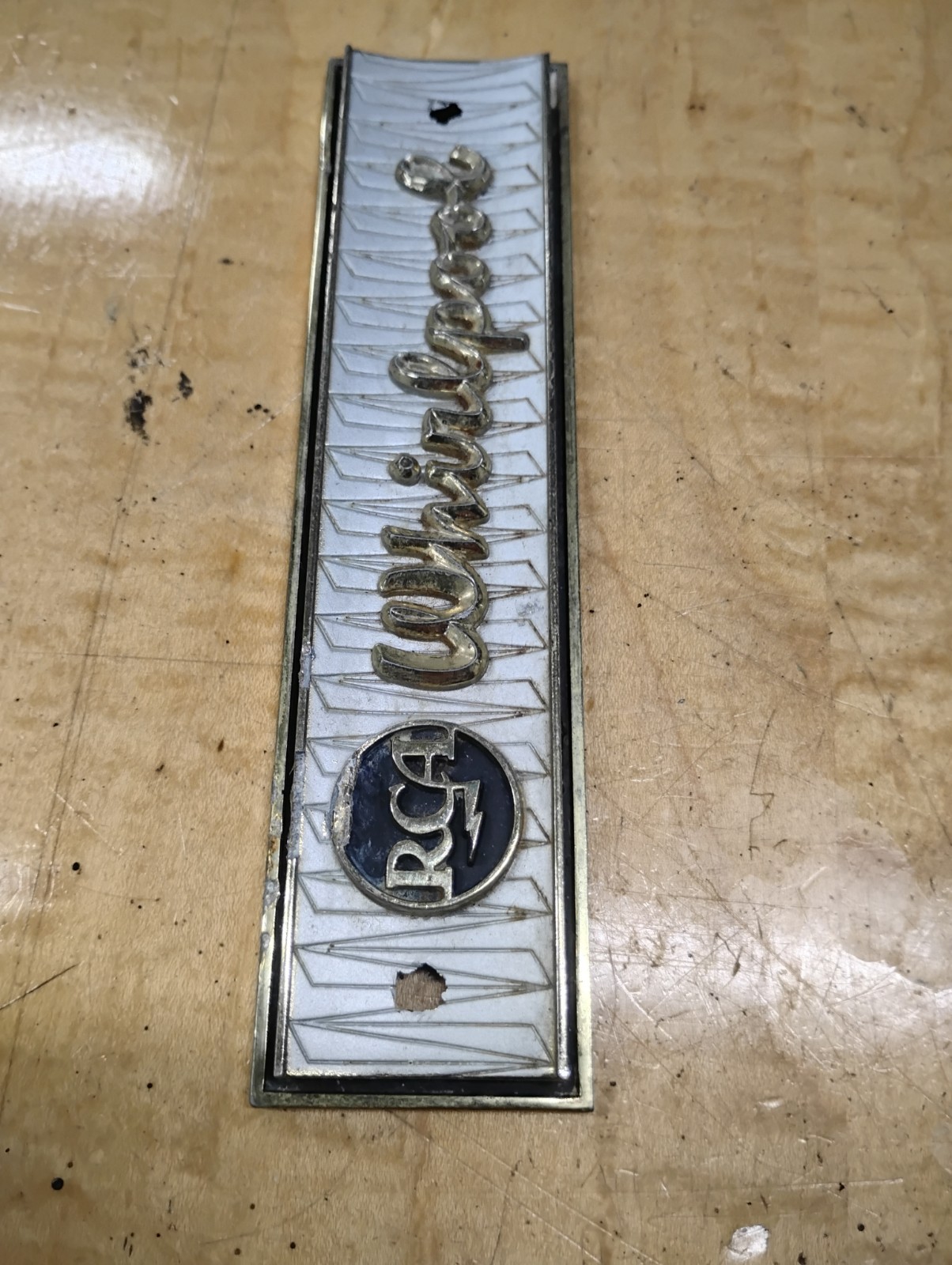 RARE Vintage RCA Whirlpool Refrigerator Fridge Gold Emblem Badge Logo Ornament 