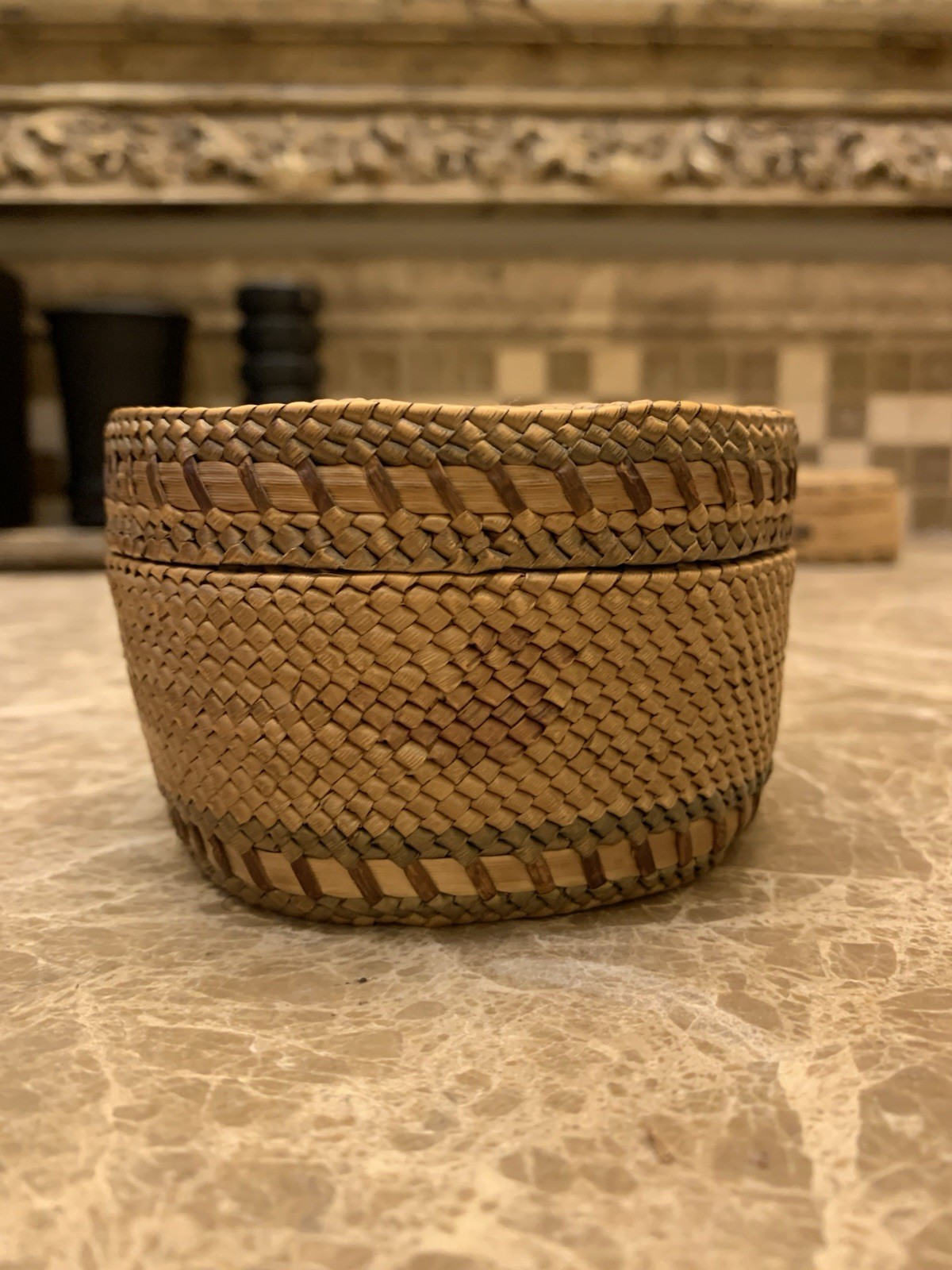Makah / Nootka Antique Handwoven Basket w/ Lid