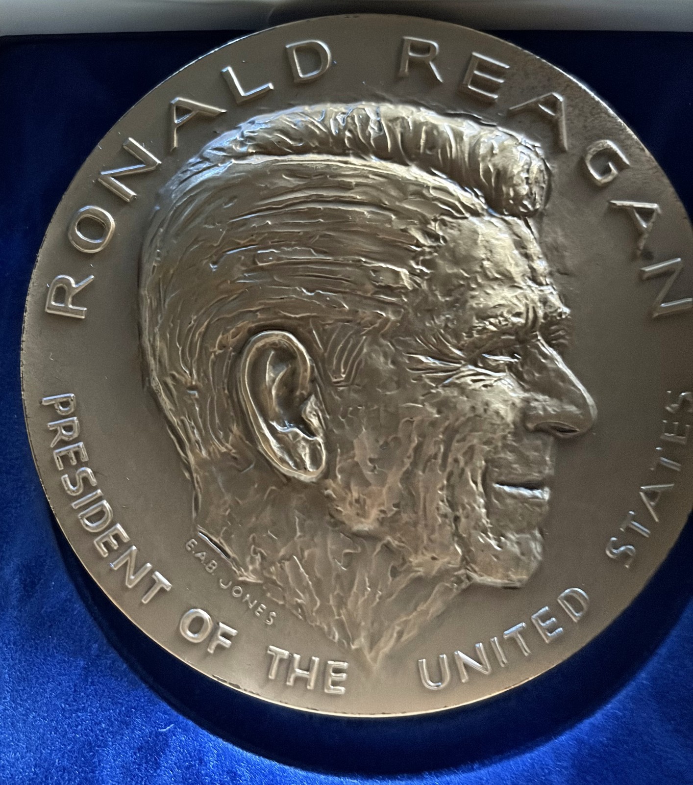 Ronald Reagan Memorabilia Bronze Metal