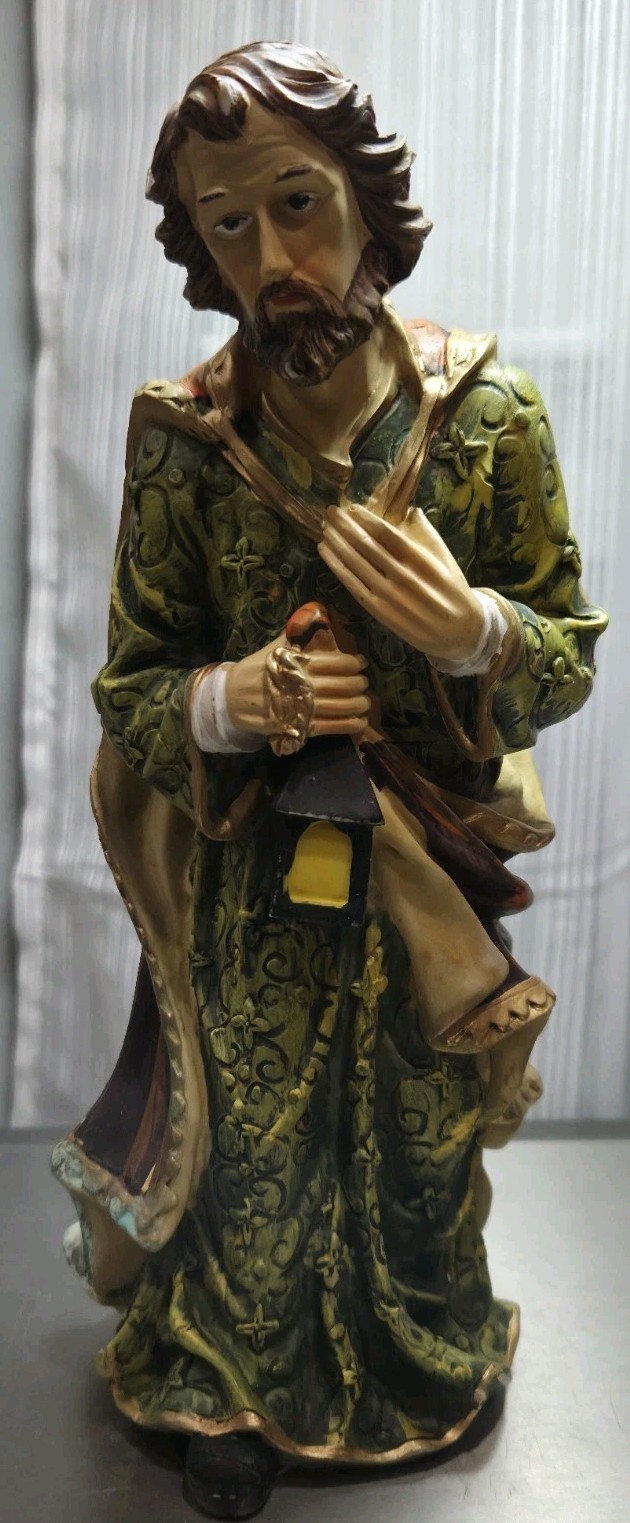 Vintage Josephs Studio Classic Joseph Figurine Handpainted Resin 10\