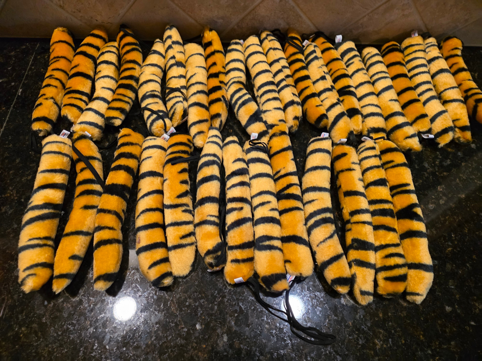 NEW Vintage Exxon Tiger Tail Promo Plush Put a Tiger in Your Tank