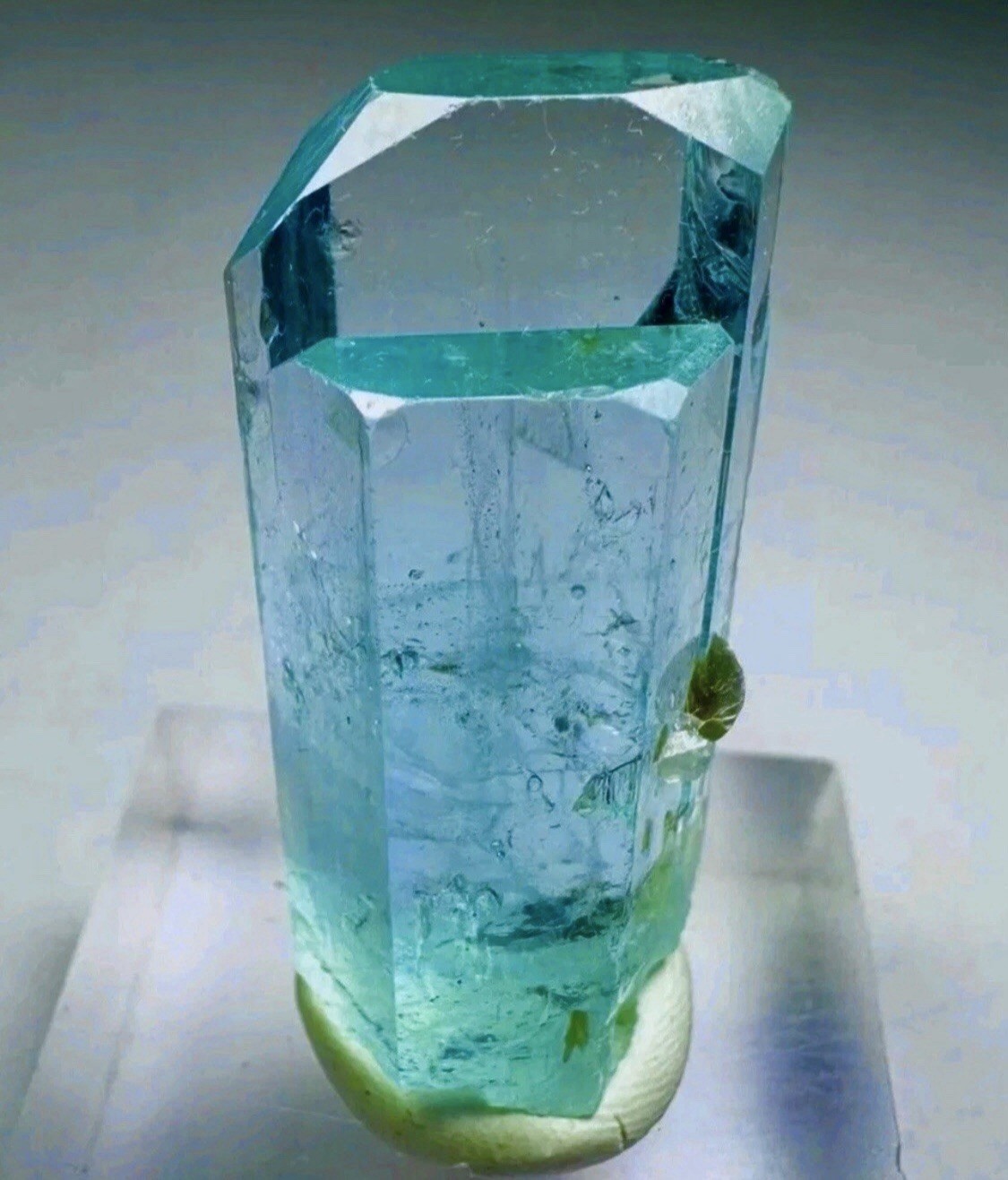 Large Rare Beautiful Untreated Clear Natural Raw Aquamarine Crystal Specimen