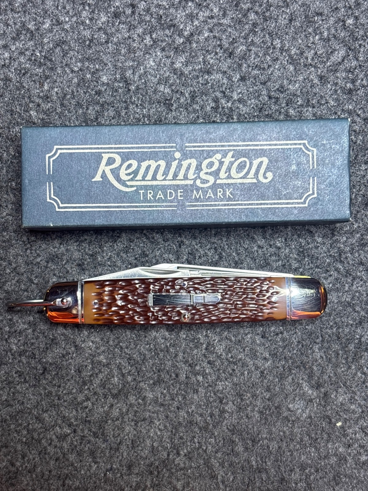 Remington UMC USA R4243 1994 Camp Bullet Knife Large Folding Pocketknife & Box