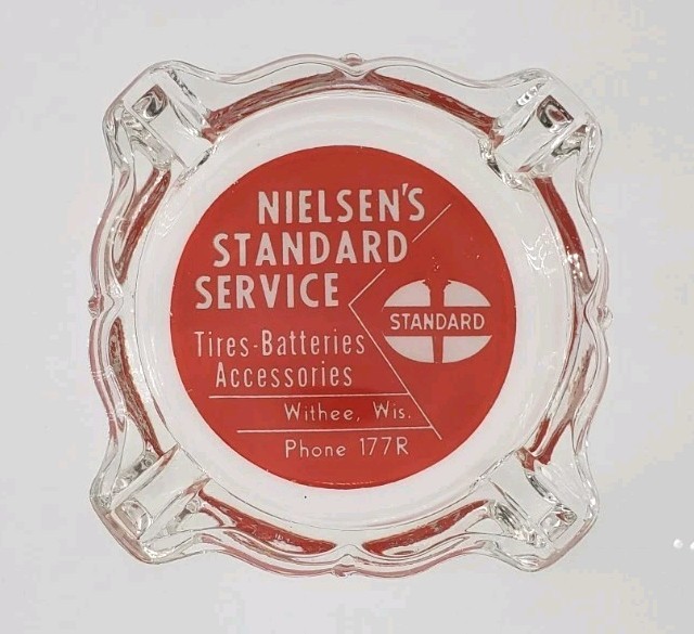 Vintage Marketing Ashtray / Nielsen\'s Standard Service / Withee Wisconsin WI