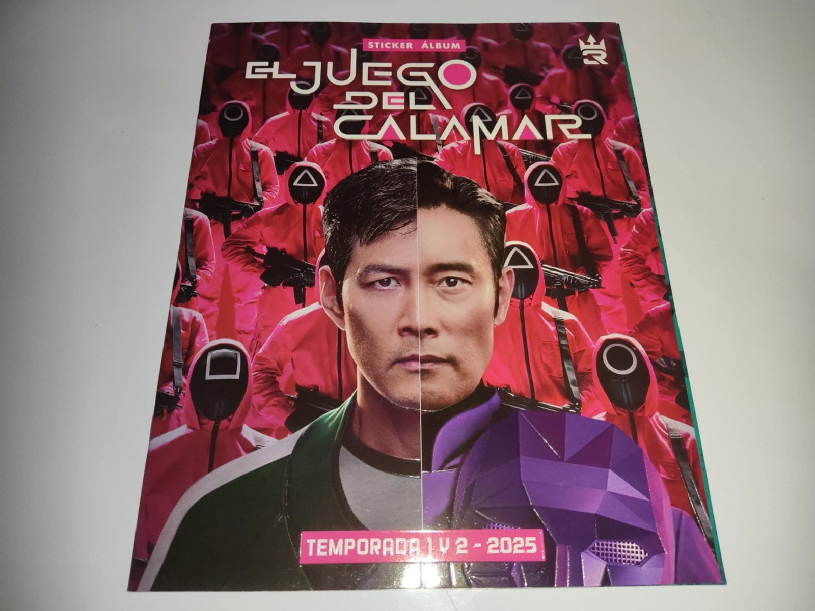 EL JUEGO DEL CALAMAR  T 1 Y T2  ALBUM  + SET COMPLETO  A PEGAR