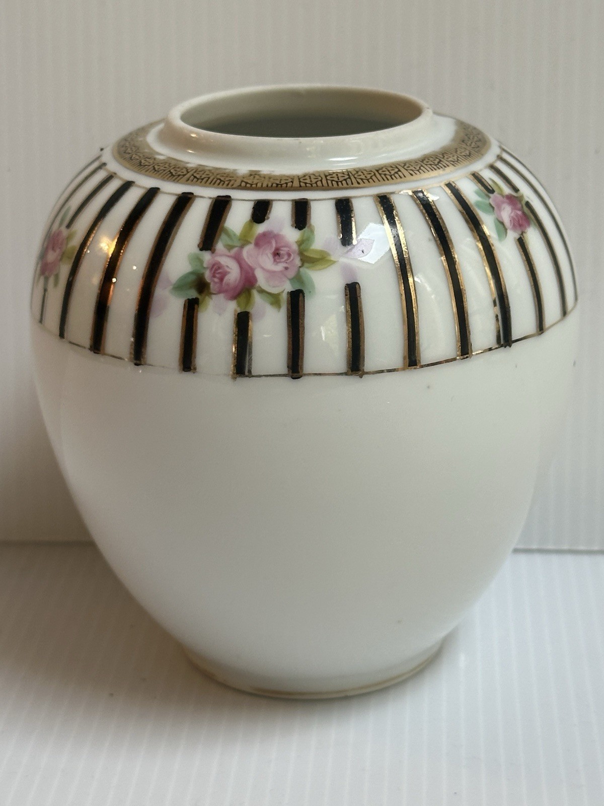 ANTQ 1911 NIPPON BY MORIMURA BROTHERS HAND-PAINTED FLORAL PORCELAIN VASE READ