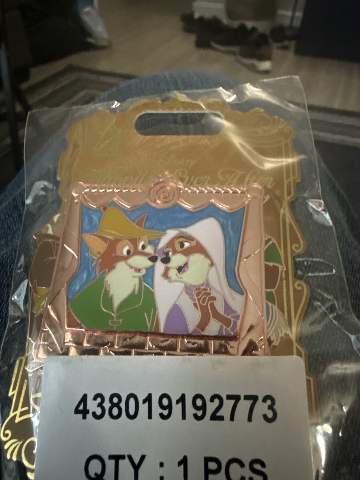 Robin Hood Maid Marian Happily Ever After Slider Disney Pin LE 2400 In Hand
