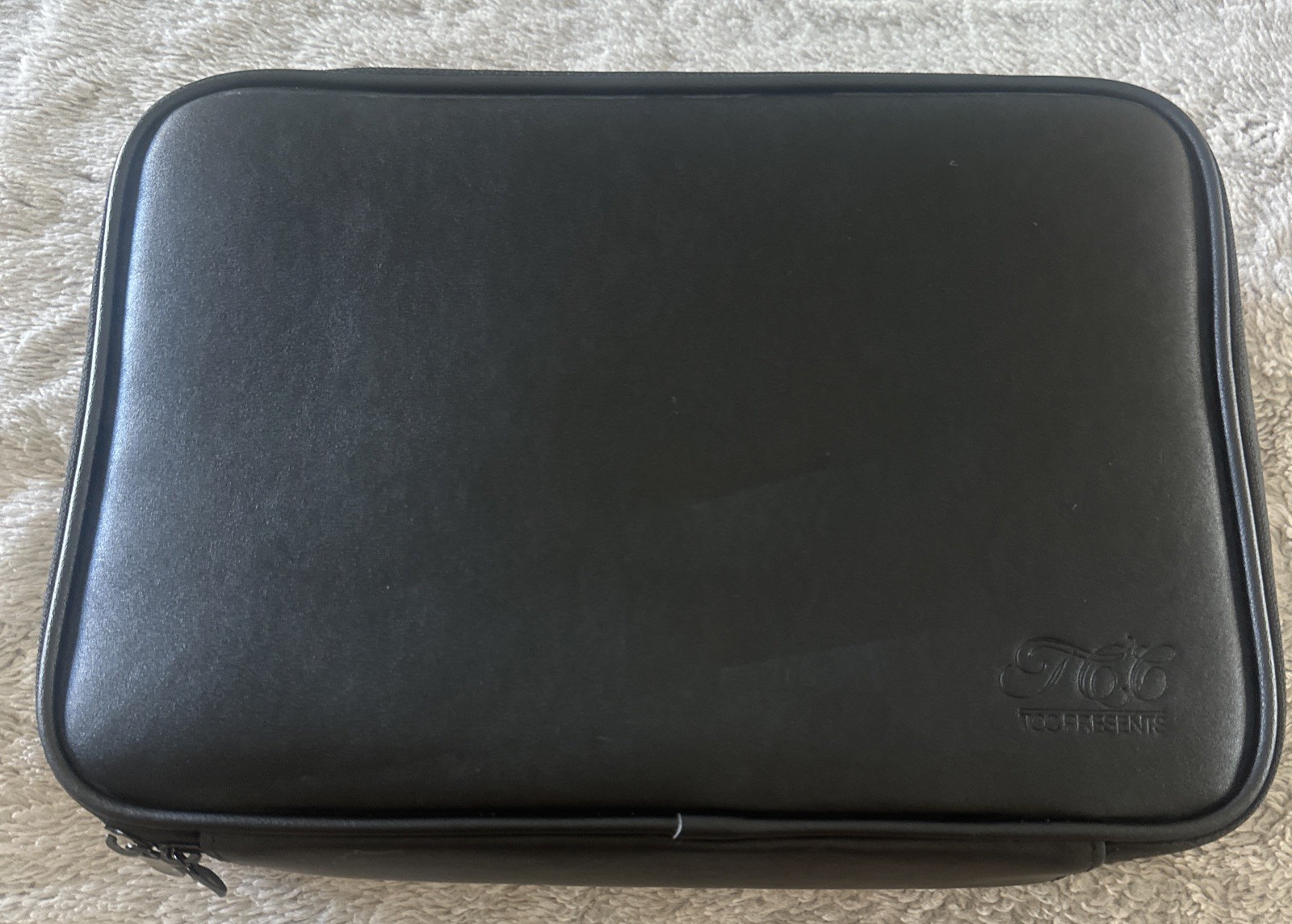 Luxury Close-Up Bag Black by TCC, Magician\'s Organizer Magic All Organizers