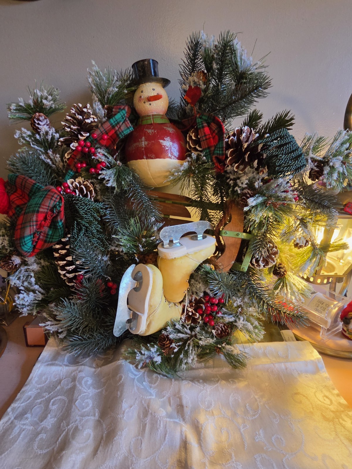 🎄 Vintage Rustic Christmas Wreath with Snowman & Ice Skates 🎄🎄 Vintage Rustic
