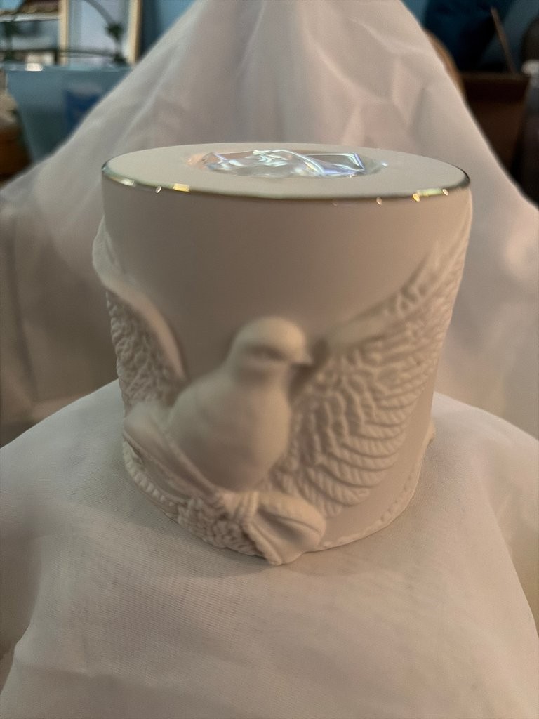 Lenox Radiant Light Porcelain Votive Holder with Dove Design