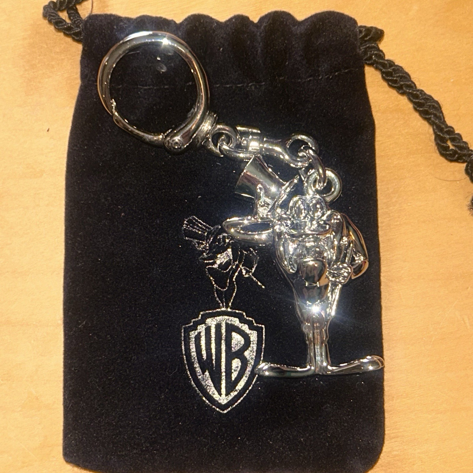 Vintage 1993 3D Michigan J Frog Metal Keychain WB Studio Store Velvet Pouch