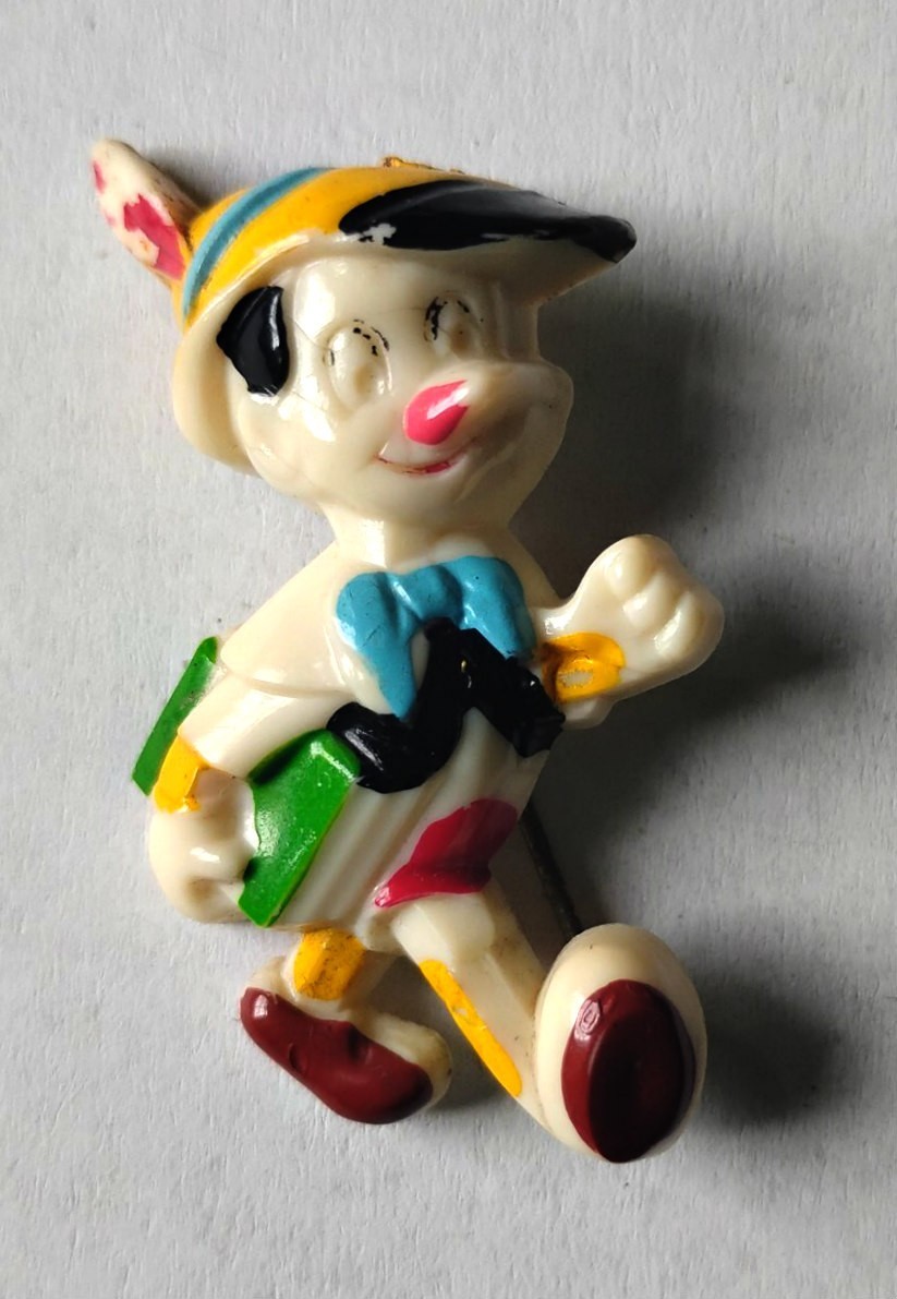 Vintage Celluloid Pinocchio Brooch Pin 1940s Walt Disney Original WDP