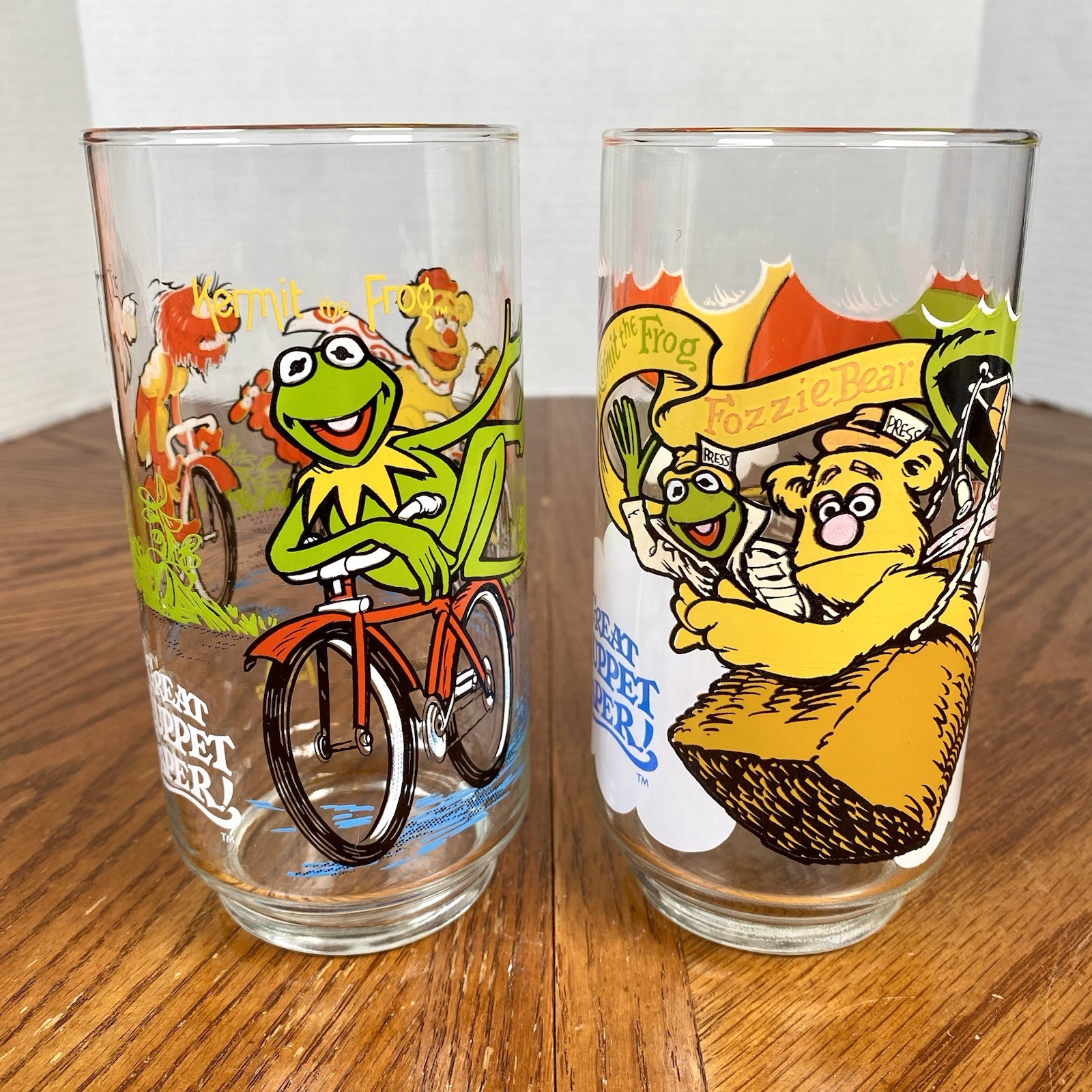 2 McDonalds Vintage 1981 The Great Muppets Caper Glasses Kermit / Fozzie / Gonzo