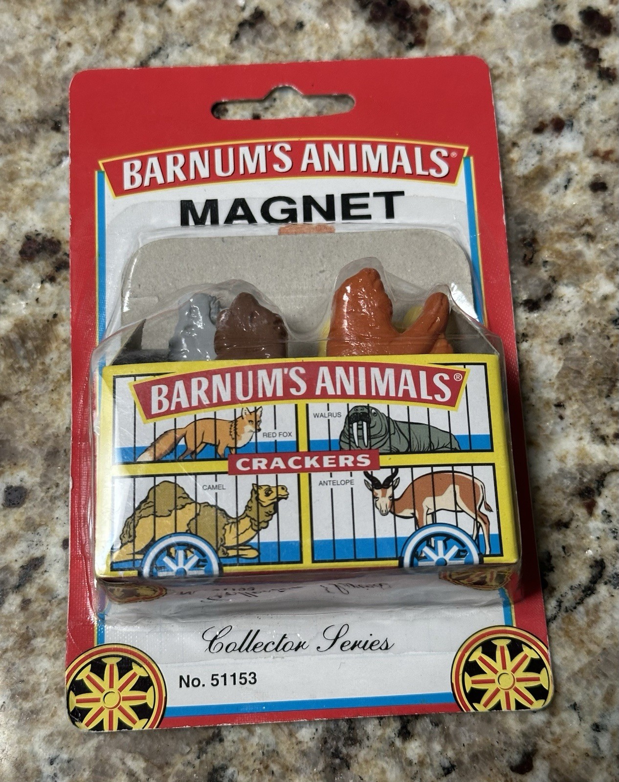 Barnum’s Animal Crackers Refrigerator Magnets 5 Pc Set Yellow Box NEW MINT  1998