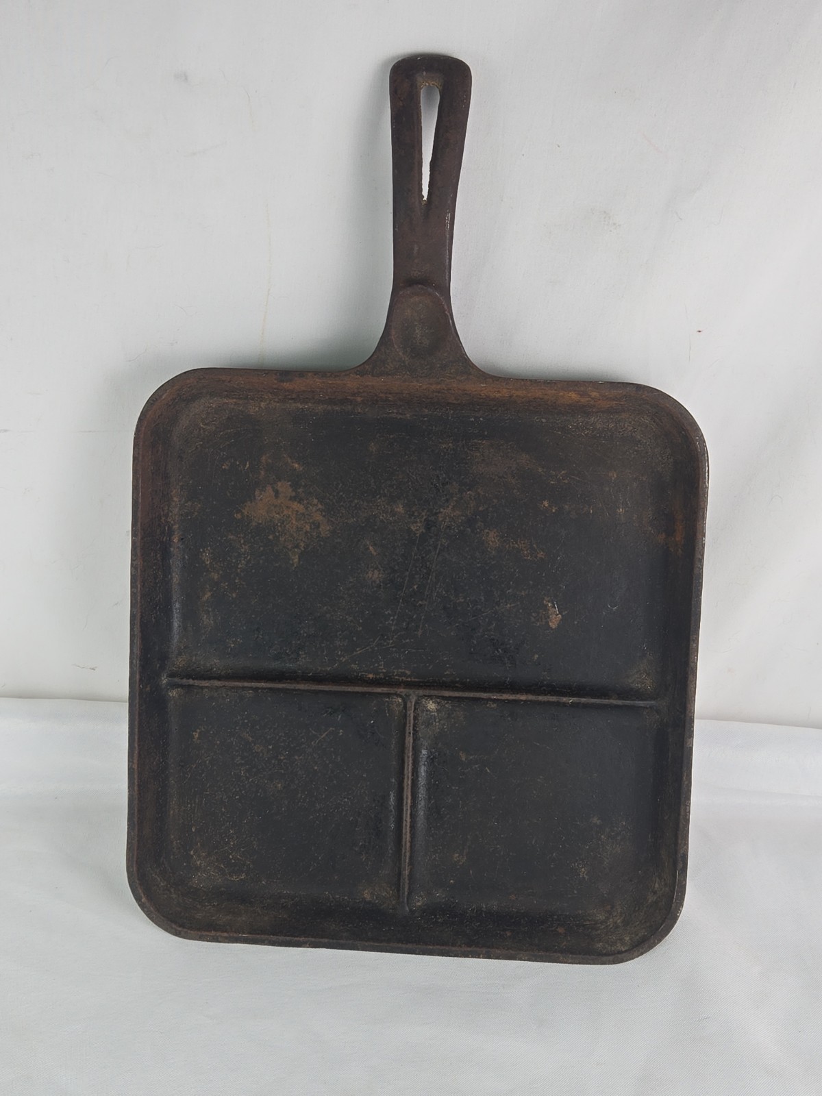 Vintage Wagner Ware Sidney O Cast Iron Bacon and Egg Breakfast Skillet 1101 A