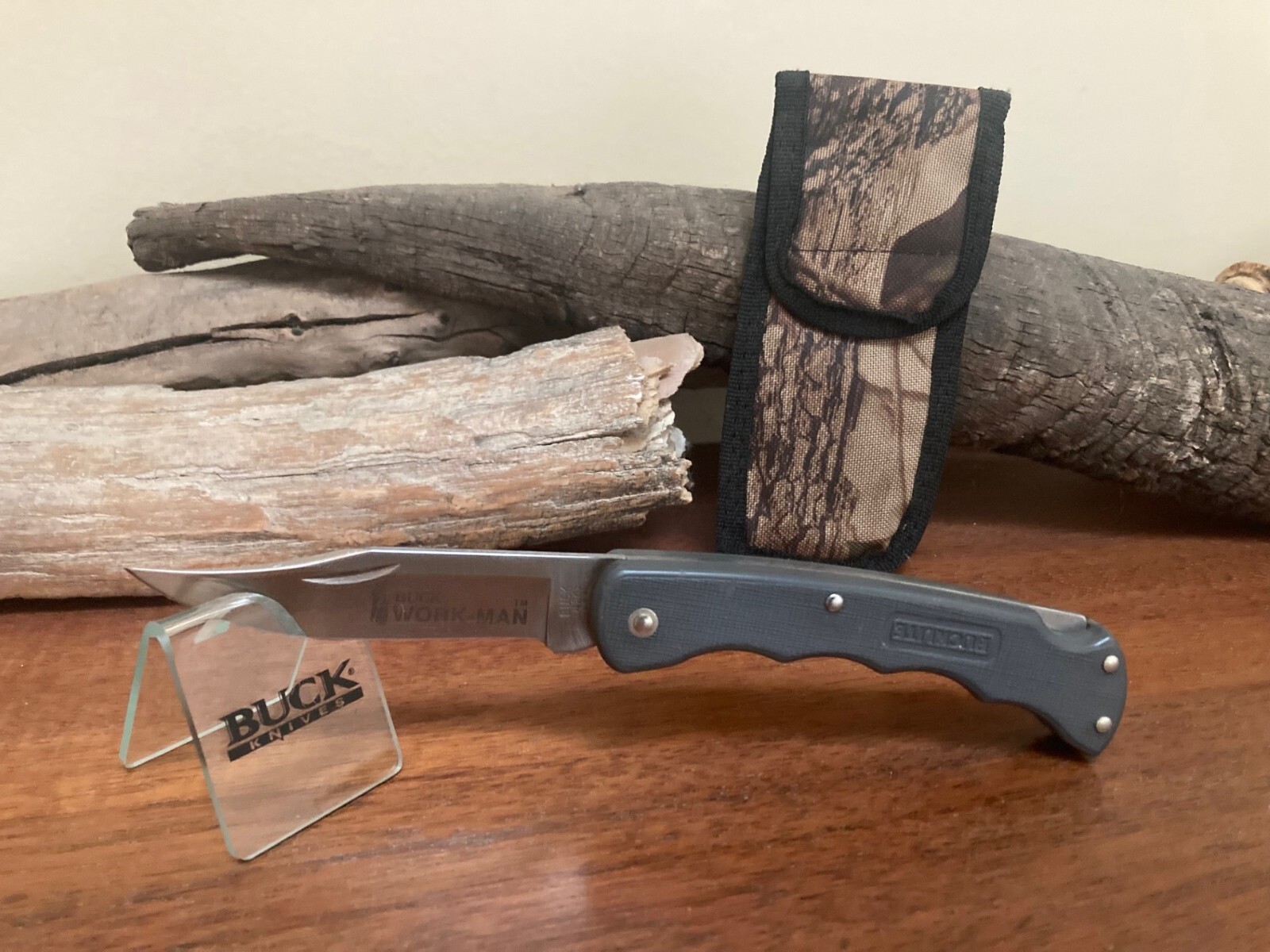 Buck Knife 426 - Vintage (1987) Bucklite Work-Man Gray Frame Camo Sheath *Clean*