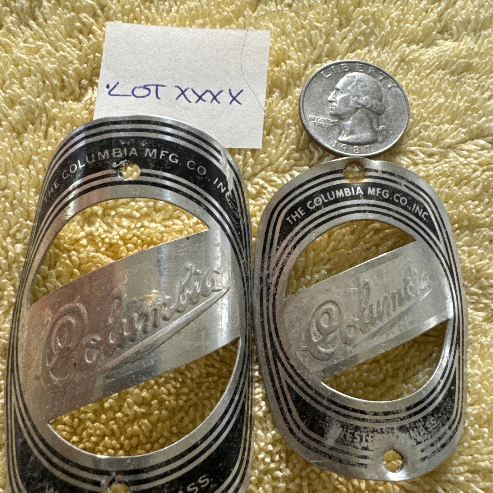 Pair Vintage COLUMBIA Bicycle Aluminum Head Badge Lot XXXX Two Sizes