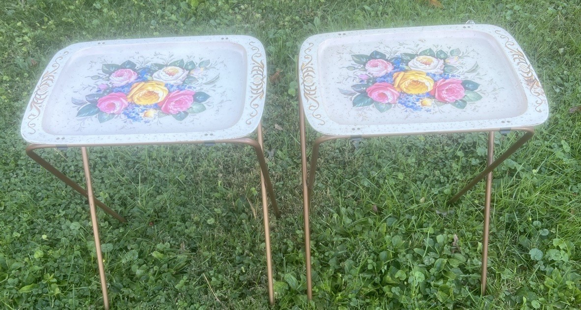 Vintage MCM CAL-DAK Metal TV Dinner Folding Tables Floral With Stand Set Of 2