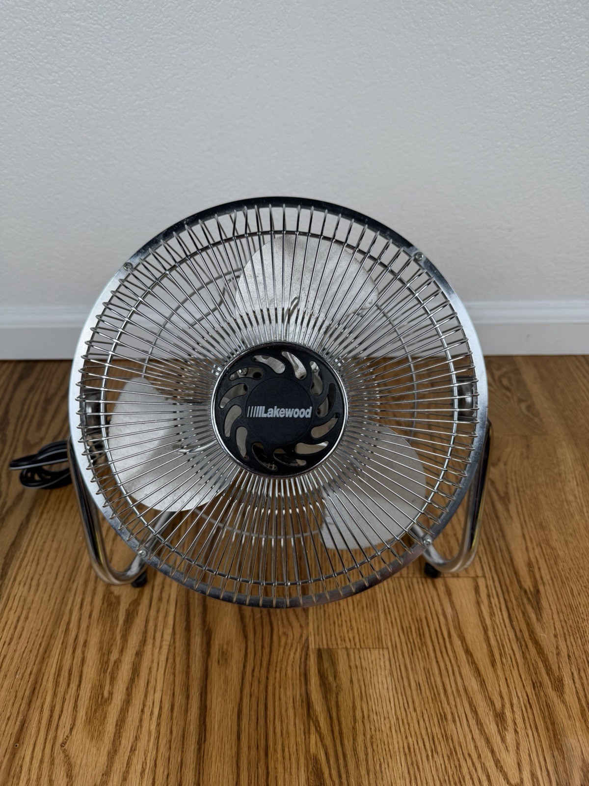 Vintage Lakewood HV-9 High Velocity Chrome Metal 3-Speed Tilting Desk Fan Works