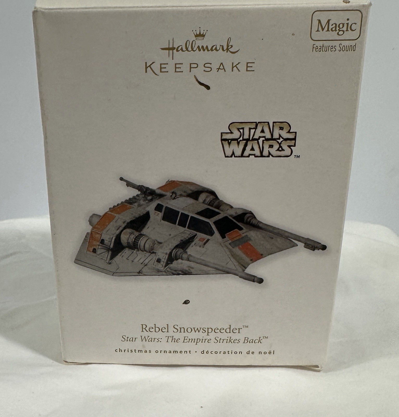 2010 Hallmark Keepsake Ornament Star Wars Rebel Snowspeeder Magic