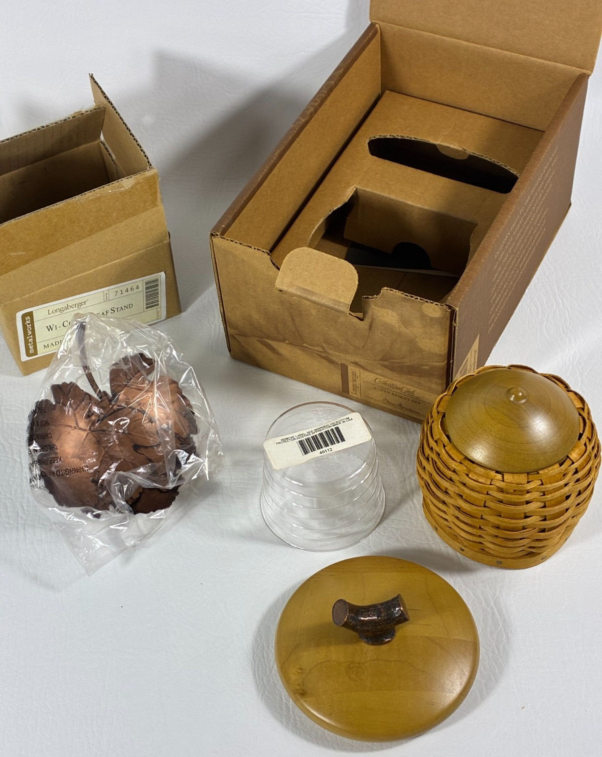 2009 Longaberger Collectors Club Acorn Basket Set w/ Stand & protec - New in box