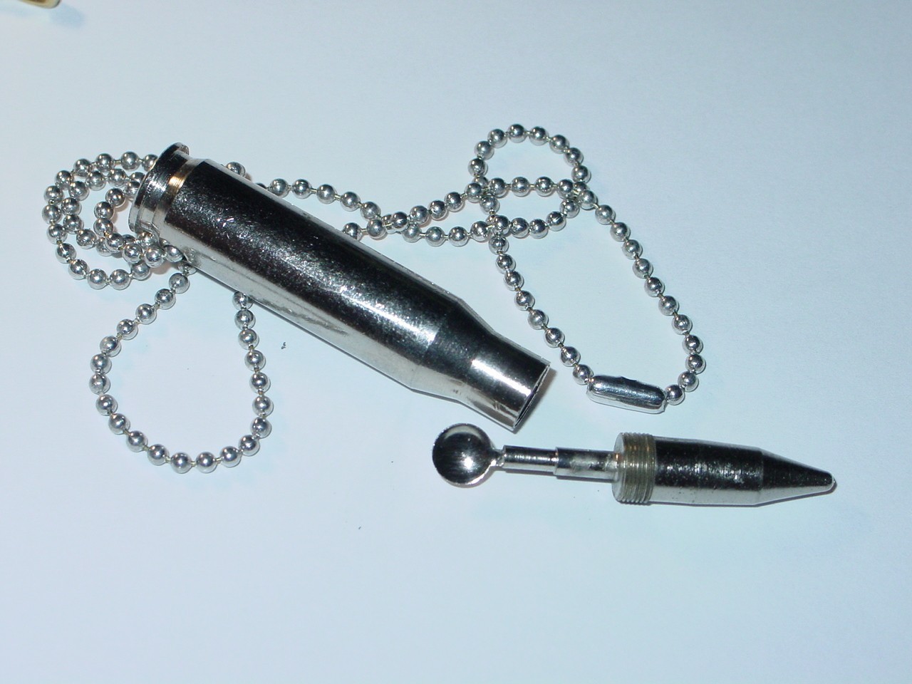 SUGAR HOLDER VINTAGE 1970's HEADSHOP BULLIT SPOON NECKLACE -NICE