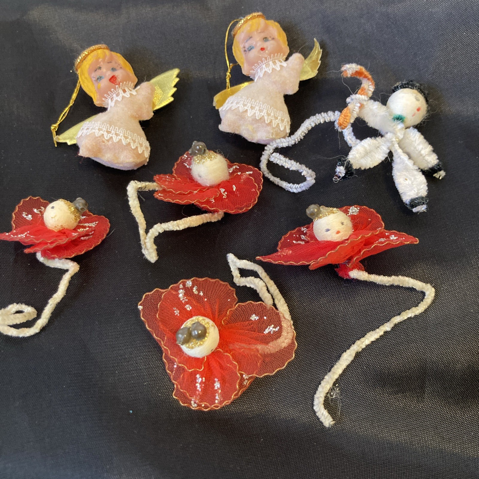 7 Vintage Spun Cotton Chenille Christmas Package Ties/ornaments
