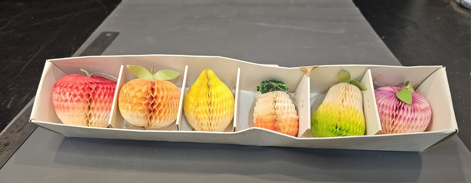 Vtg Honeycomb Paper Fruit For Decoration Set Of 6 - Made In Japan -