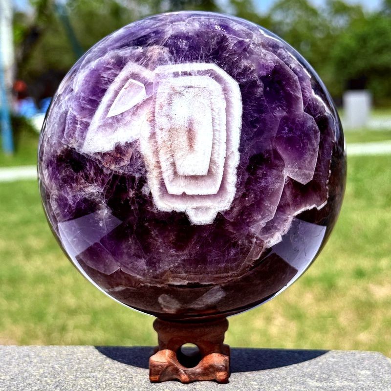 5.31LB Natural dreamy amethyst ball Quartz crystal energy ball