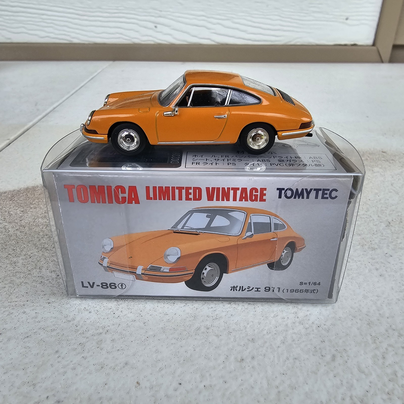 Tomica Limited Vintage LV-86f Porsche 911 1966 Orange 1/64 Tomytec