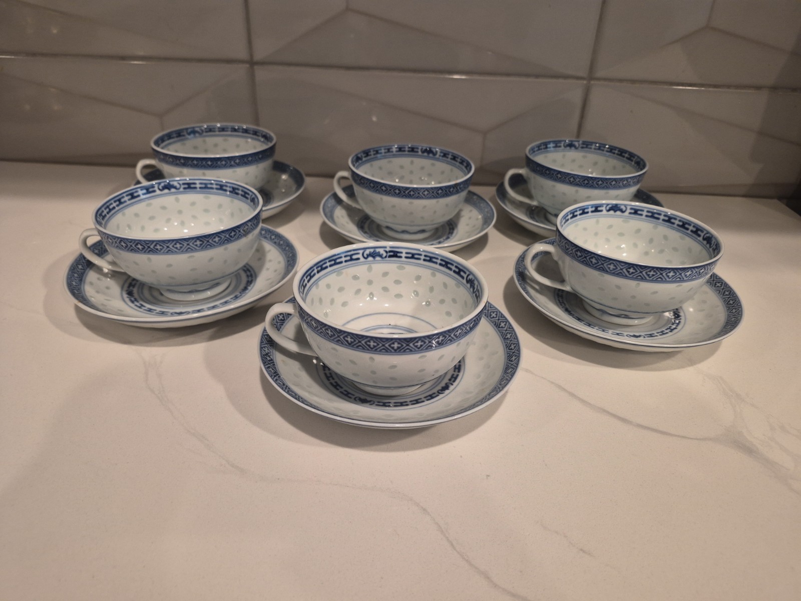 (6) Chinese Blue & White Porcelain GRAIN DE RIZ Rice Grain Tea Cups 5 Sm. Teacup
