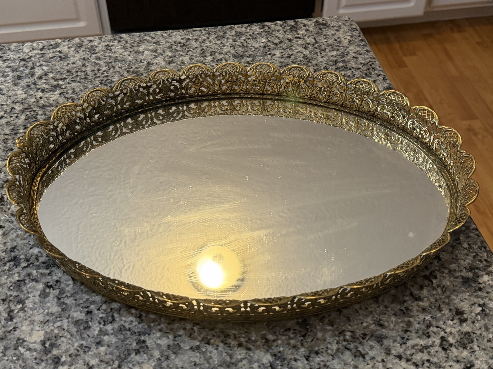 Vtg Oval Gold Filigree Mirrored Vanity Tray 17x13Hollywood Regency Perfume Large