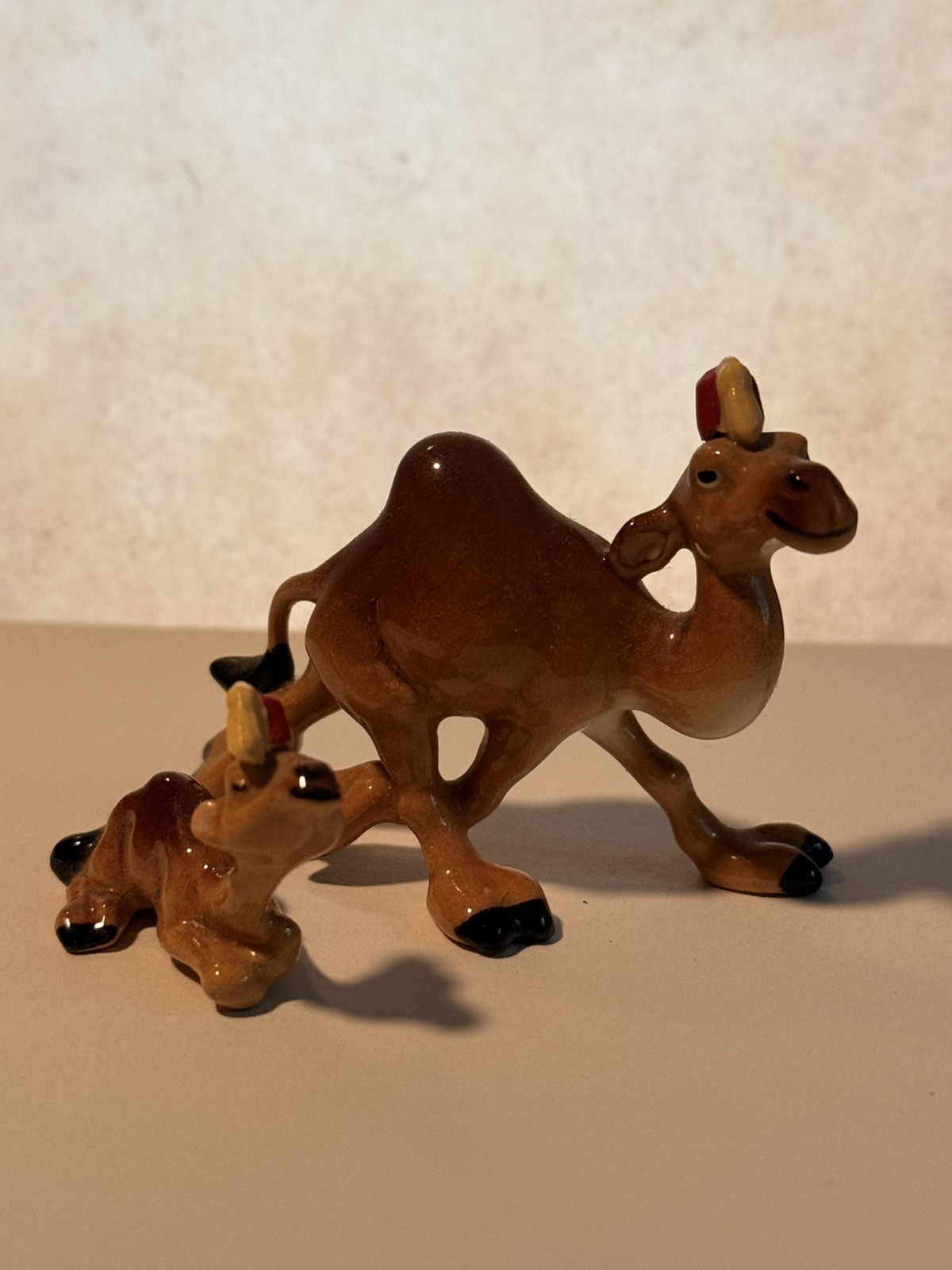 HTF Hagen Renaker Camel Mama And Camel Baby, Light Brown With Red Fez