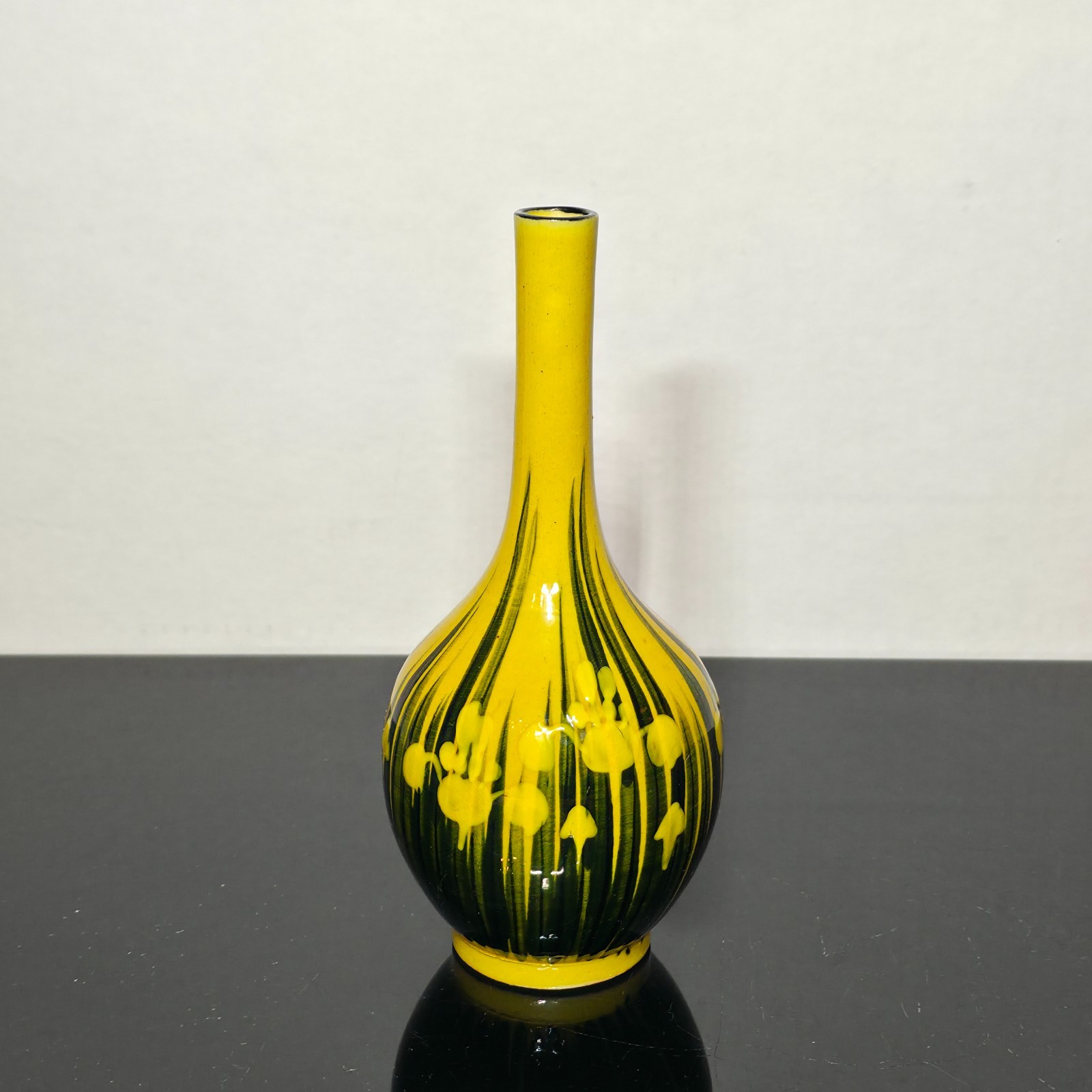 Vintage Japanese Art Pottery Bud Vase Yellow Green Botanical