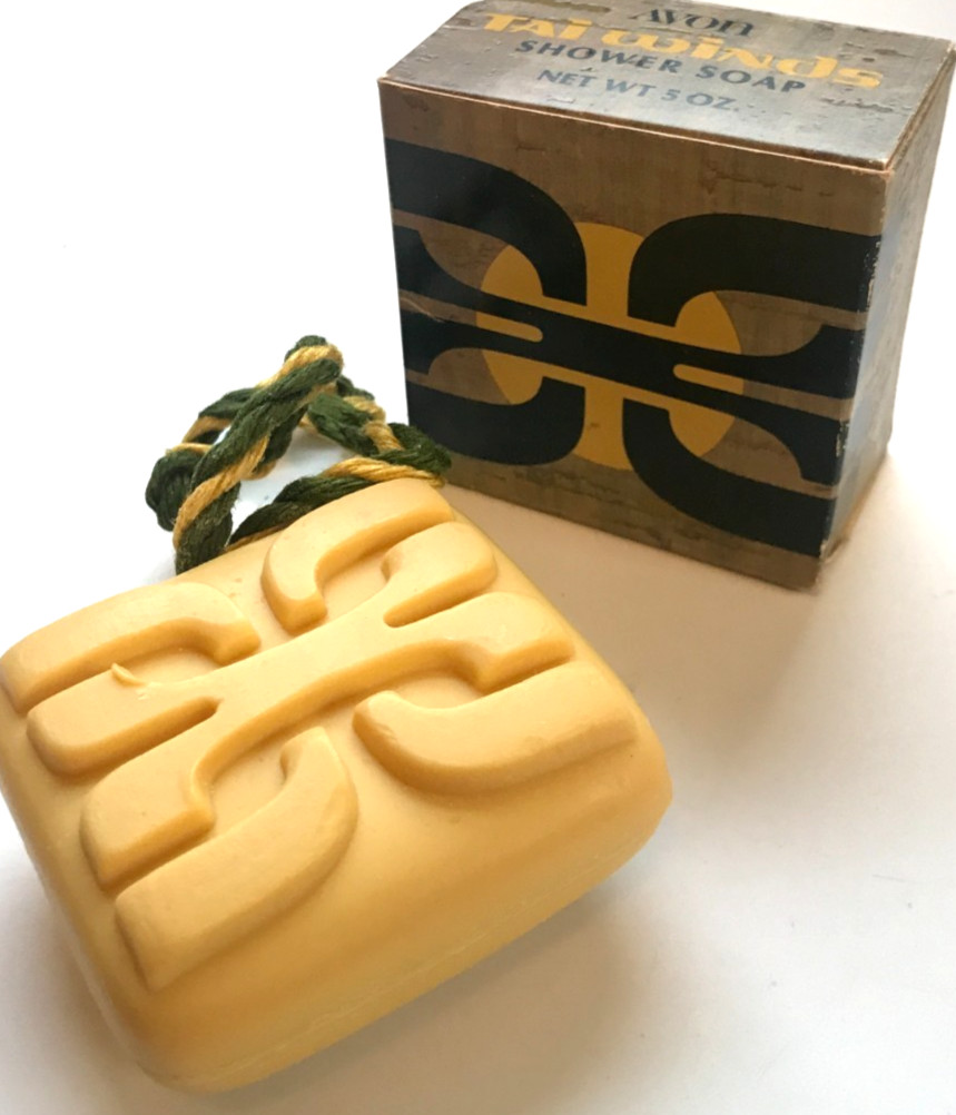 AVON NOS MEN\'S TAI WINDS SHOWER SOAP ON ROPE