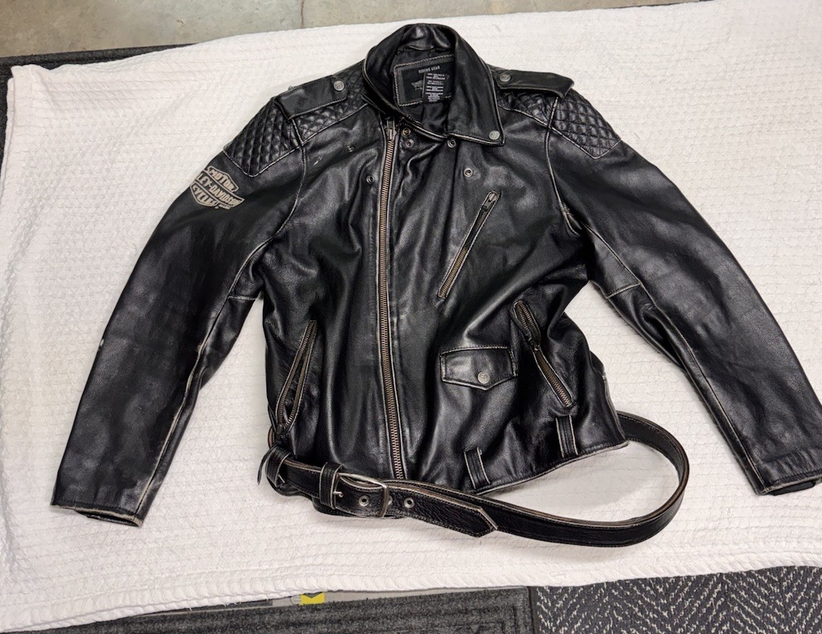 Vintage Harley Davidson Black Leather Riding Jacket with Bottom Belt Size 2XL