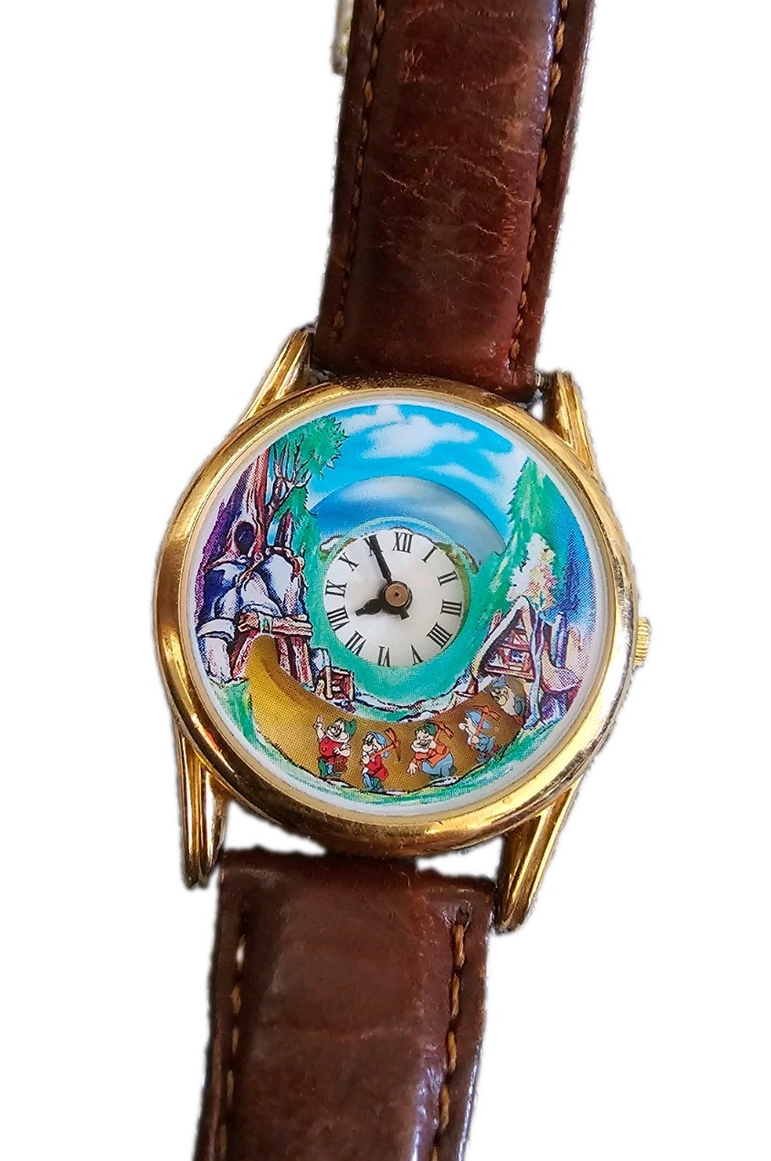*RARE* WORKING Fantasma Snow White and the Seven Dwarfs special edition watch