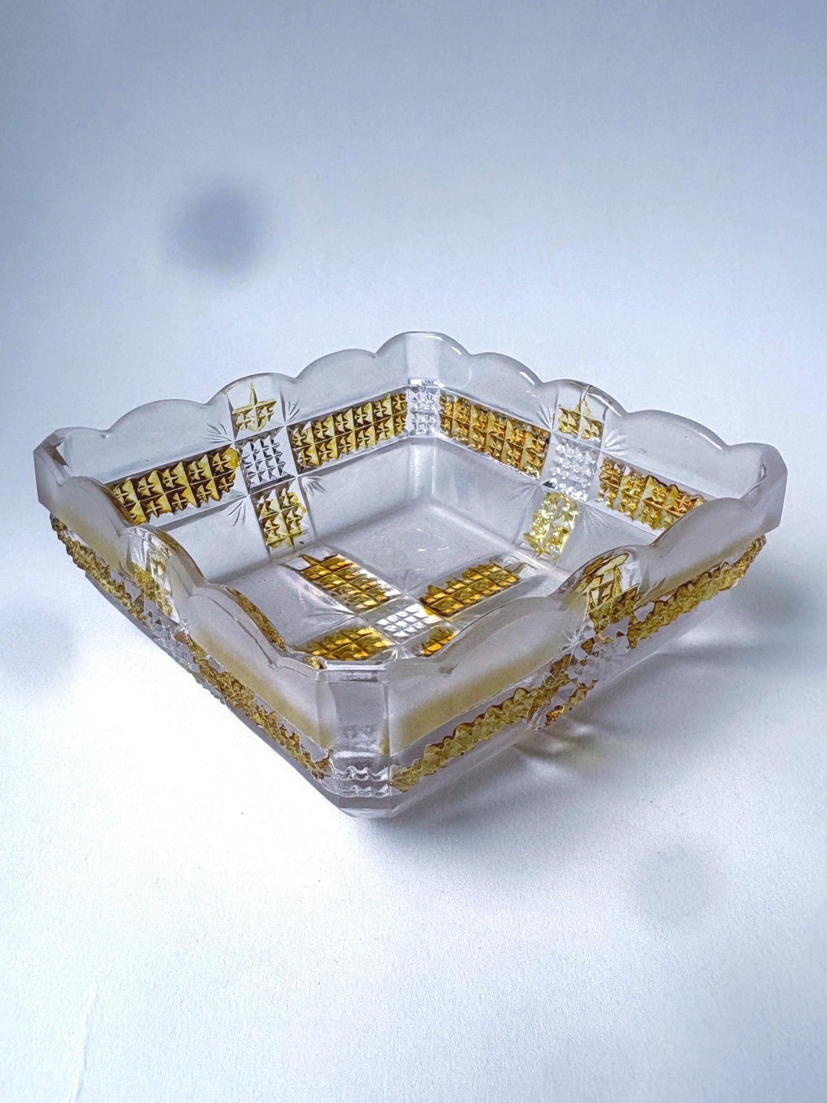 ANTIQUE 1898 Klondike Gold Rush Amberette Glass Bowl, EAPG
