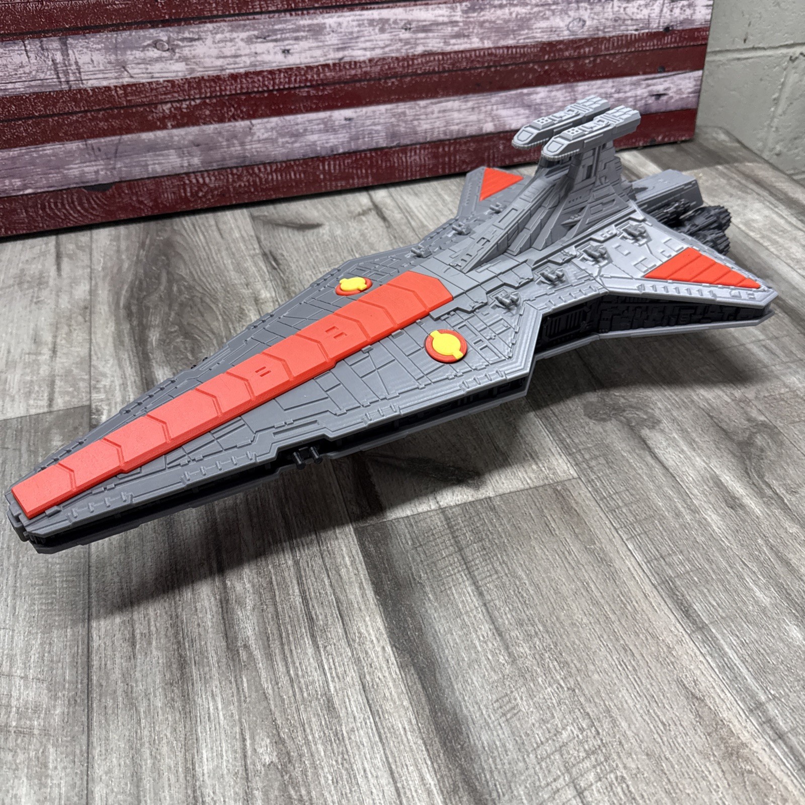 Venator-Class Star Destroyer Display Model | 25