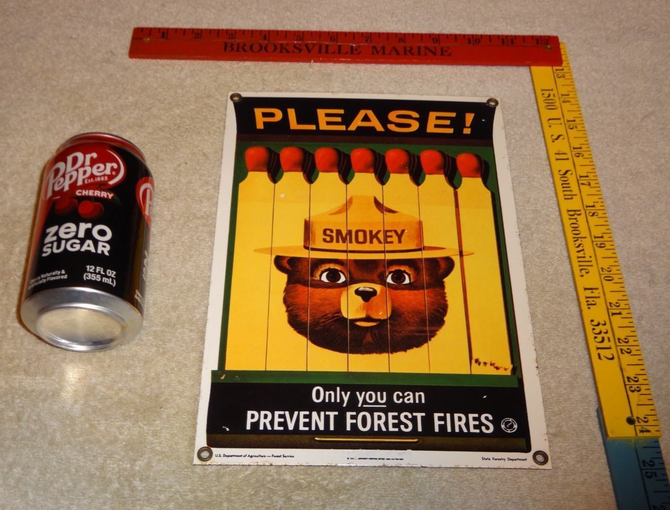 VINTAGE SMOKEY THE BEAR FOREST FIRE PREVENTION PORCELAIN METAL GASOLINE OIL SIGN