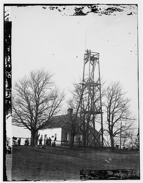 Photo:Petersburg Va 1864-1865 14th New York Heavy Artillery Signal Tower