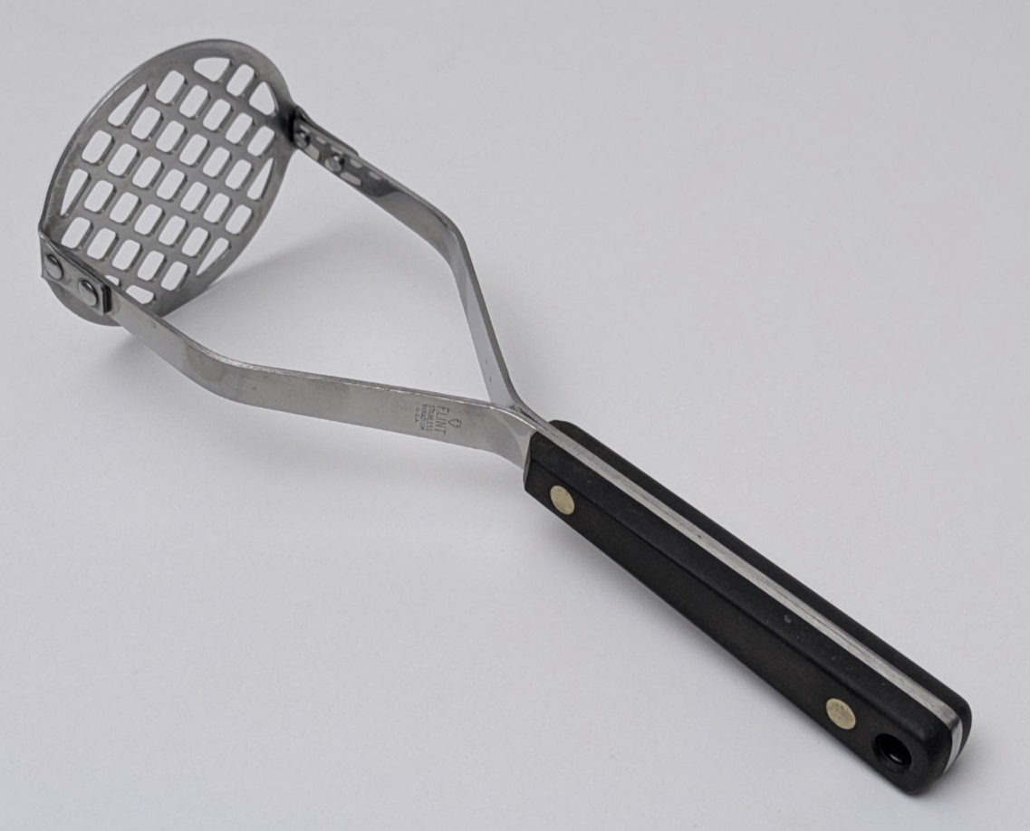 Vintage Ekco Flint Arrowhead Potato Masher Stainless Vanadium 9.25 Inches