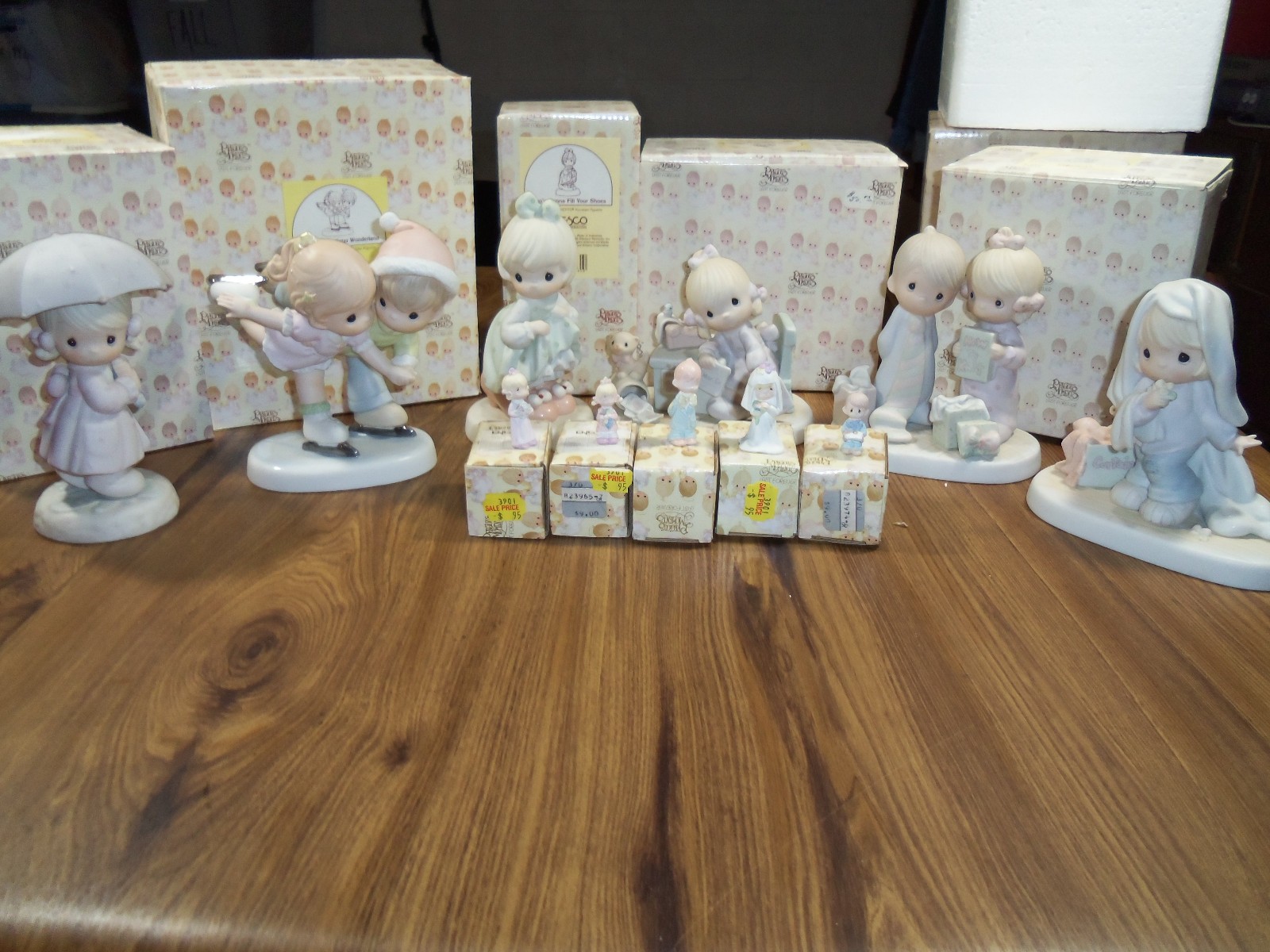 Vintage Precious Moments Lot (11) Figurines from 1980\'s in Original Boxes #40