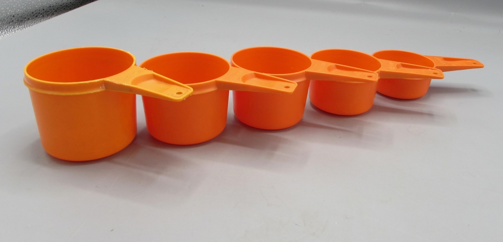 Set of 5 Vintage Orange Tupperware Measuring Cups Nesting Stacking
